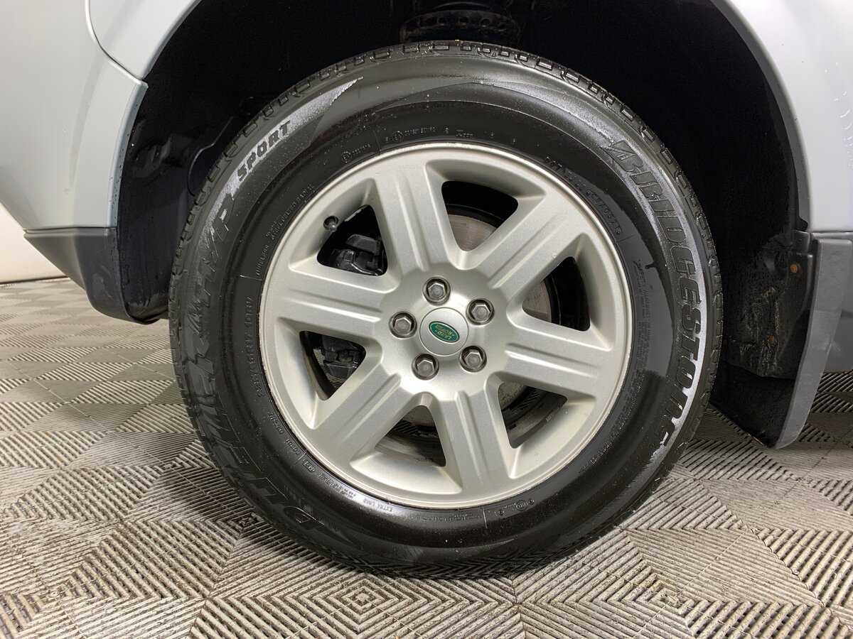 Б/У Лэнд Ровер Фрилендер 2009 года. Фото: #8