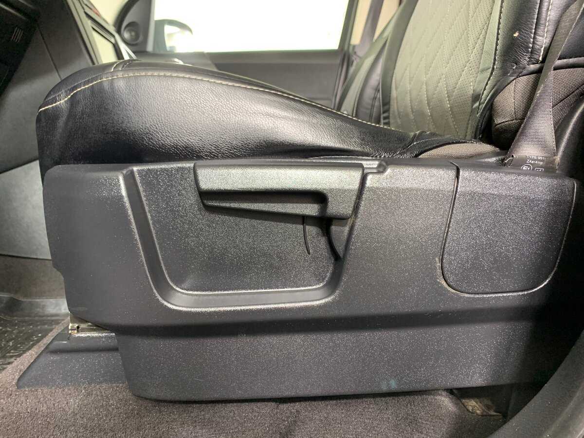 Б/У Лэнд Ровер Фрилендер 2009 года. Фото: #17