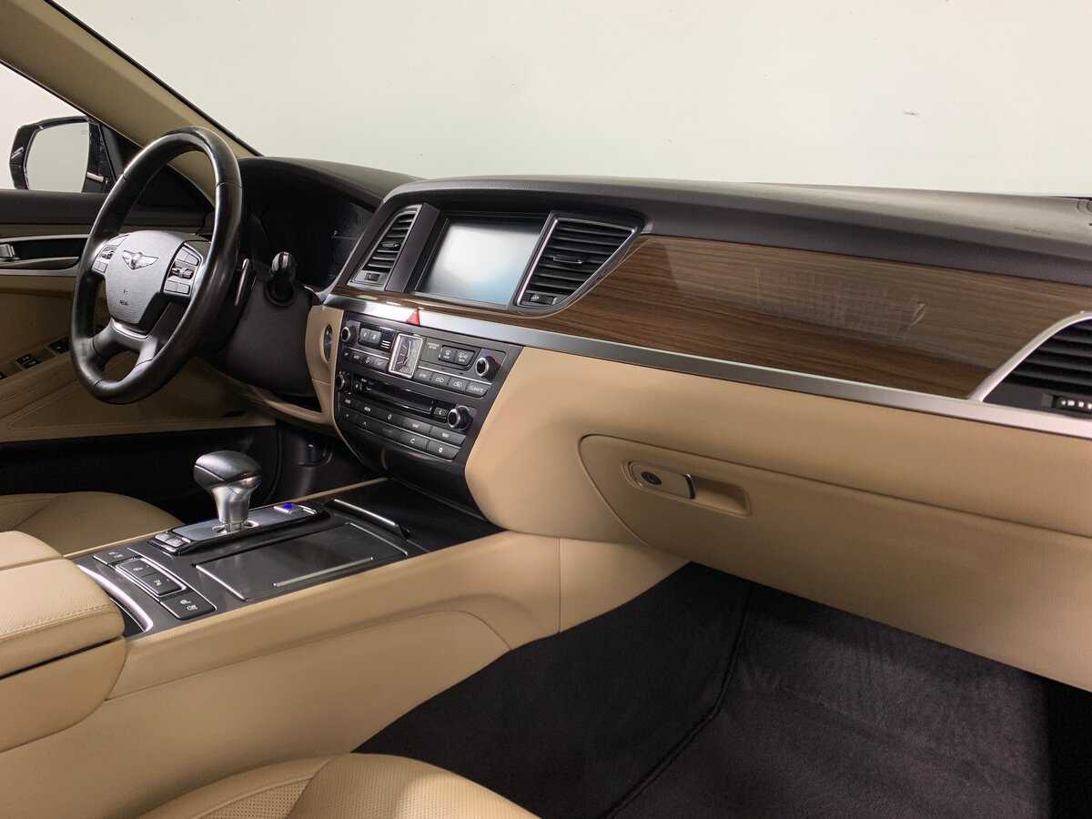 Б/У Генезис Г80 2019 года. Фото: #13