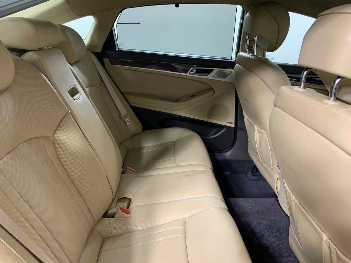 Б/У Генезис Г80 2019 года. Фото: #17