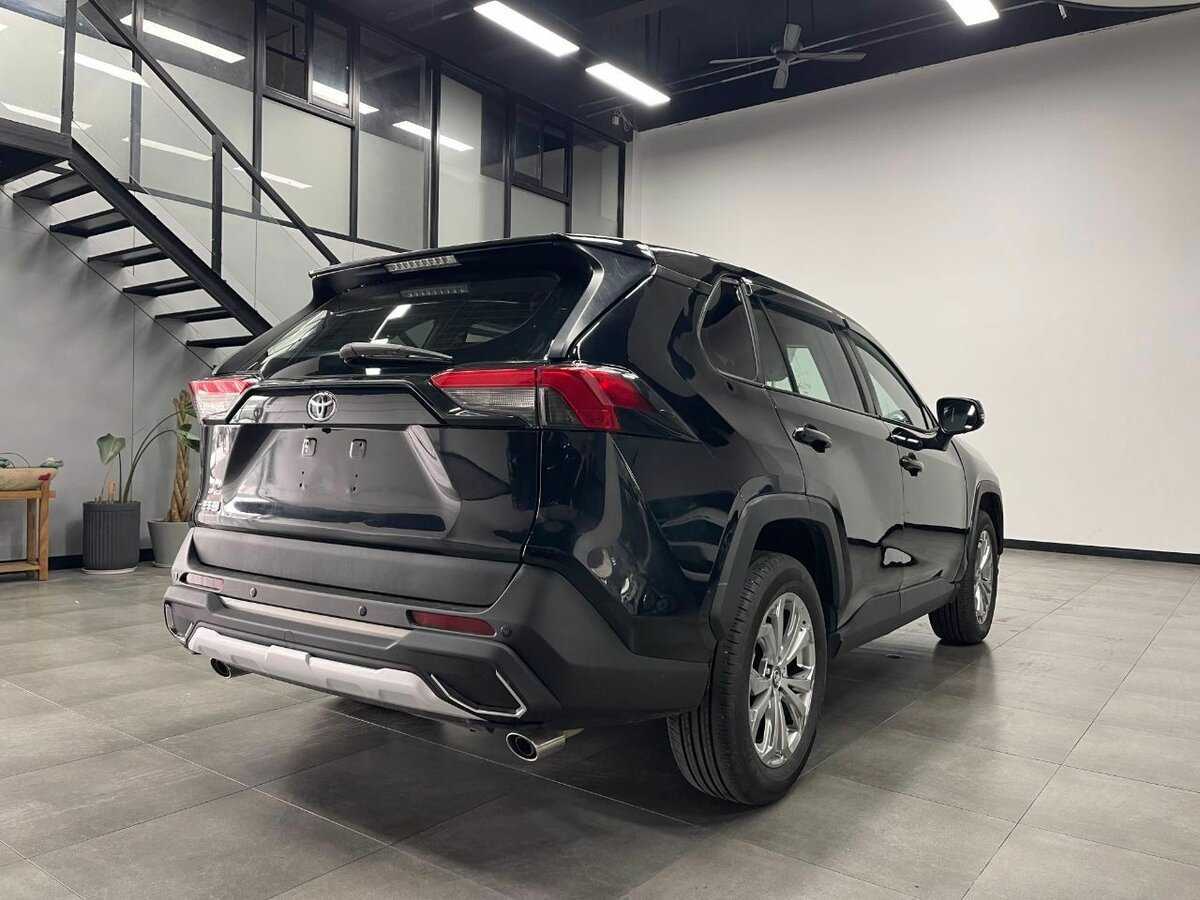 Б/У Тойота Рав4 2023 года. Фото: #5