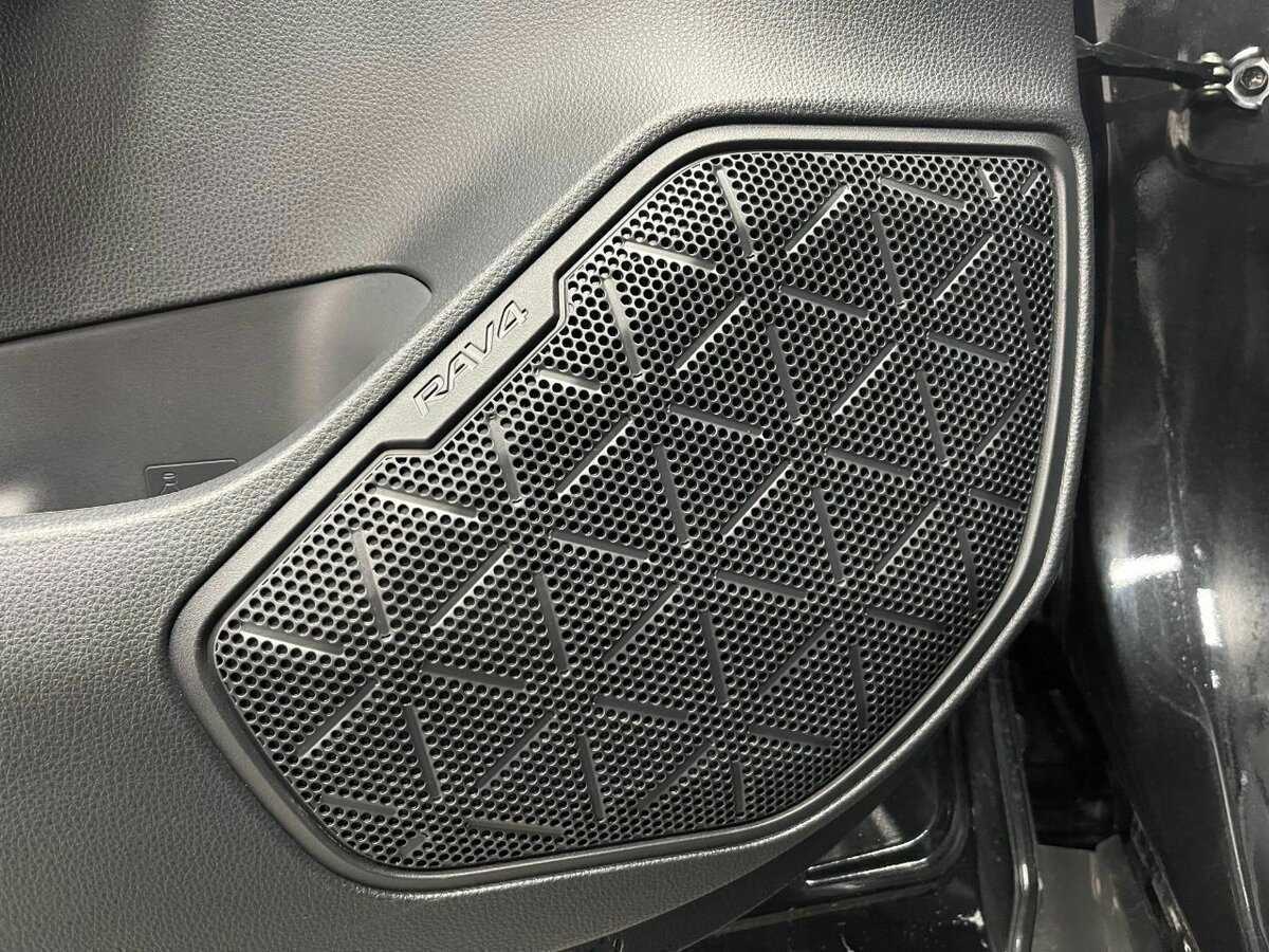 Б/У Тойота Рав4 2023 года. Фото: #19