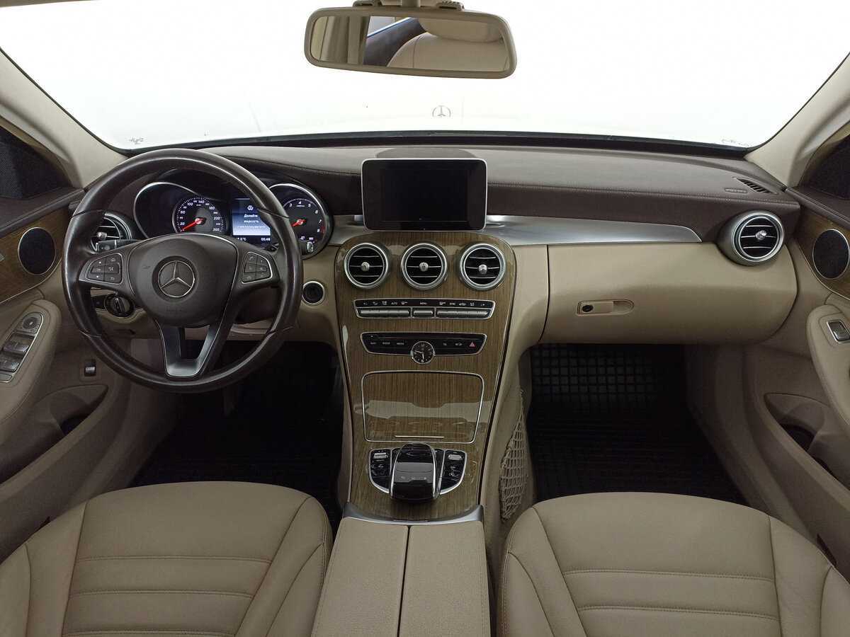 Б/У Мерседес-Бенц Ц-Класс 2014 года. Фото: #13