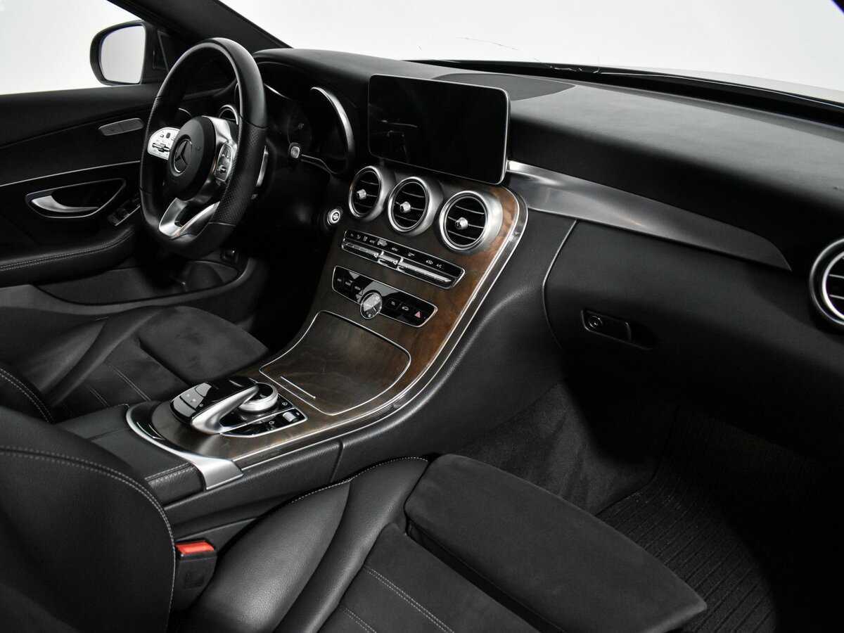 Б/У Мерседес-Бенц Ц-Класс 2019 года. Фото: #13