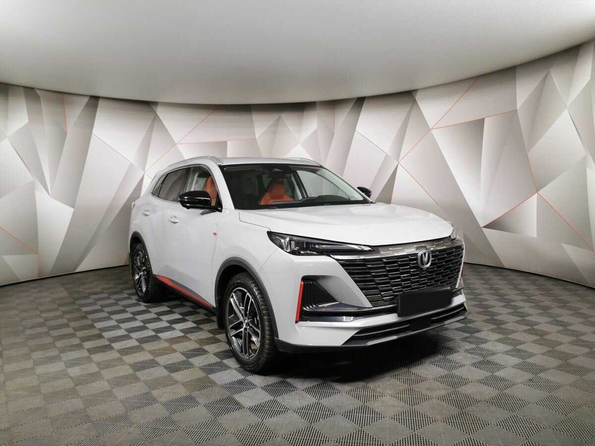 Б/У Чанган CS55 Plus 2024 года. Фото: #2