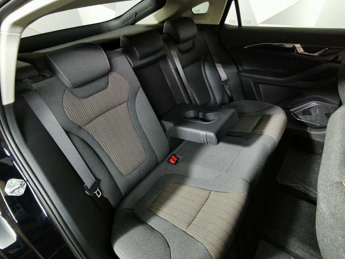 Б/У ФАВ Бестюн Б70 2023 года. Фото: #12