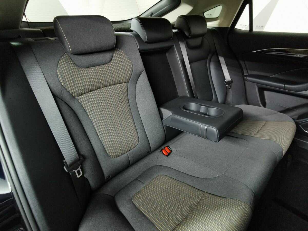 Б/У ФАВ Бестюн Б70 2023 года. Фото: #10