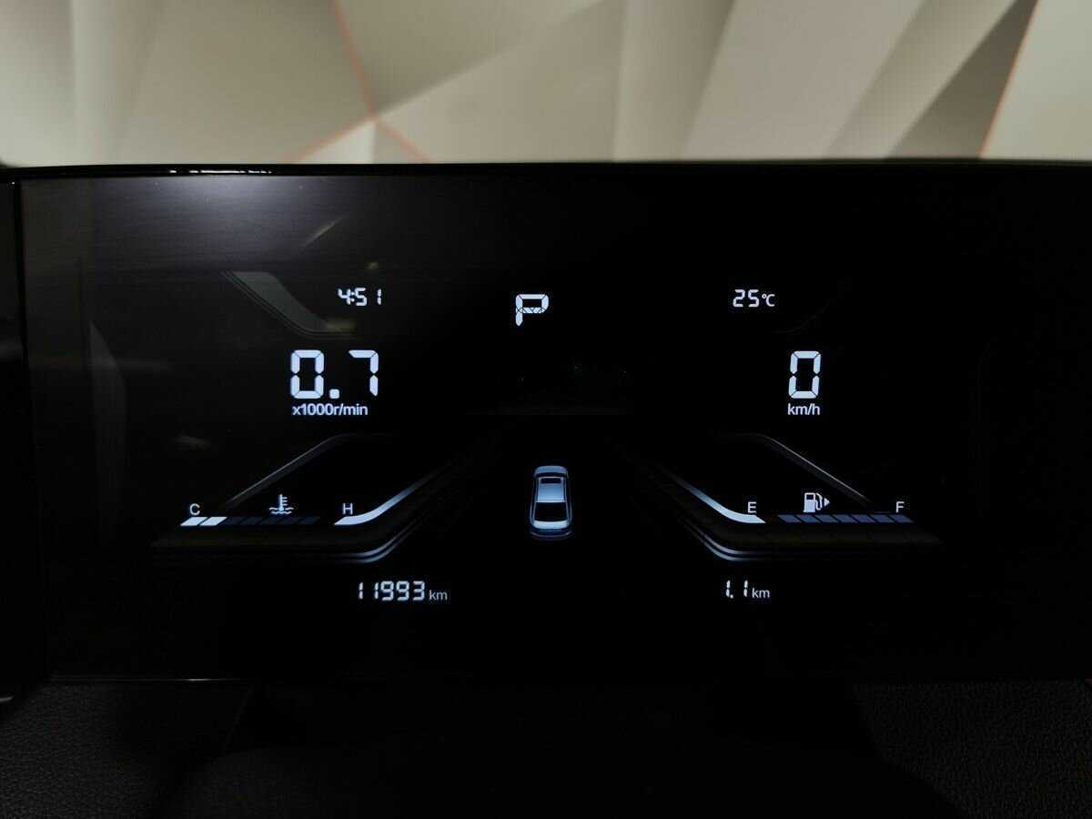 Б/У ФАВ Бестюн Б70 2023 года. Фото: #12