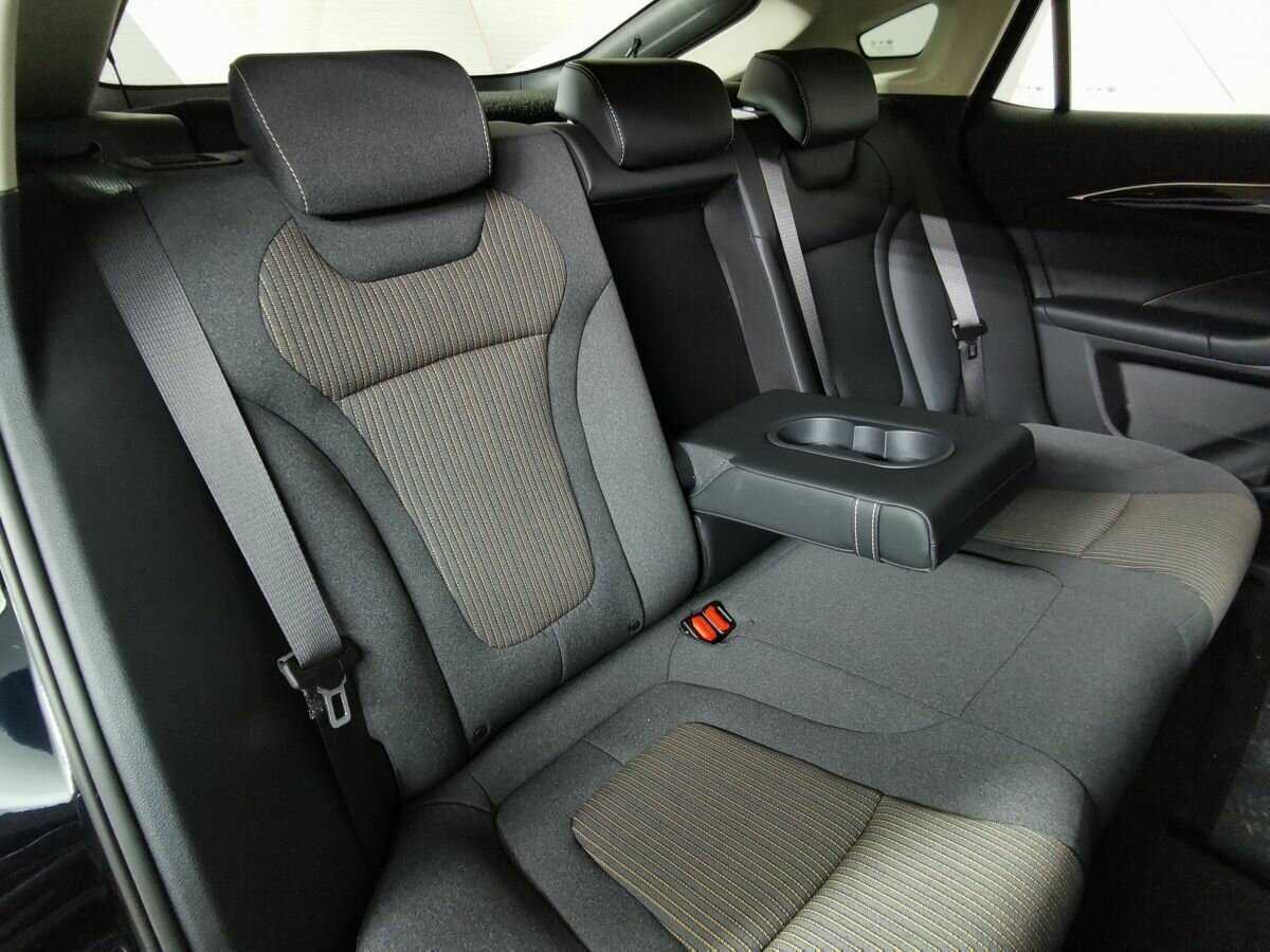 Б/У ФАВ Бестюн Б70 2023 года. Фото: #10