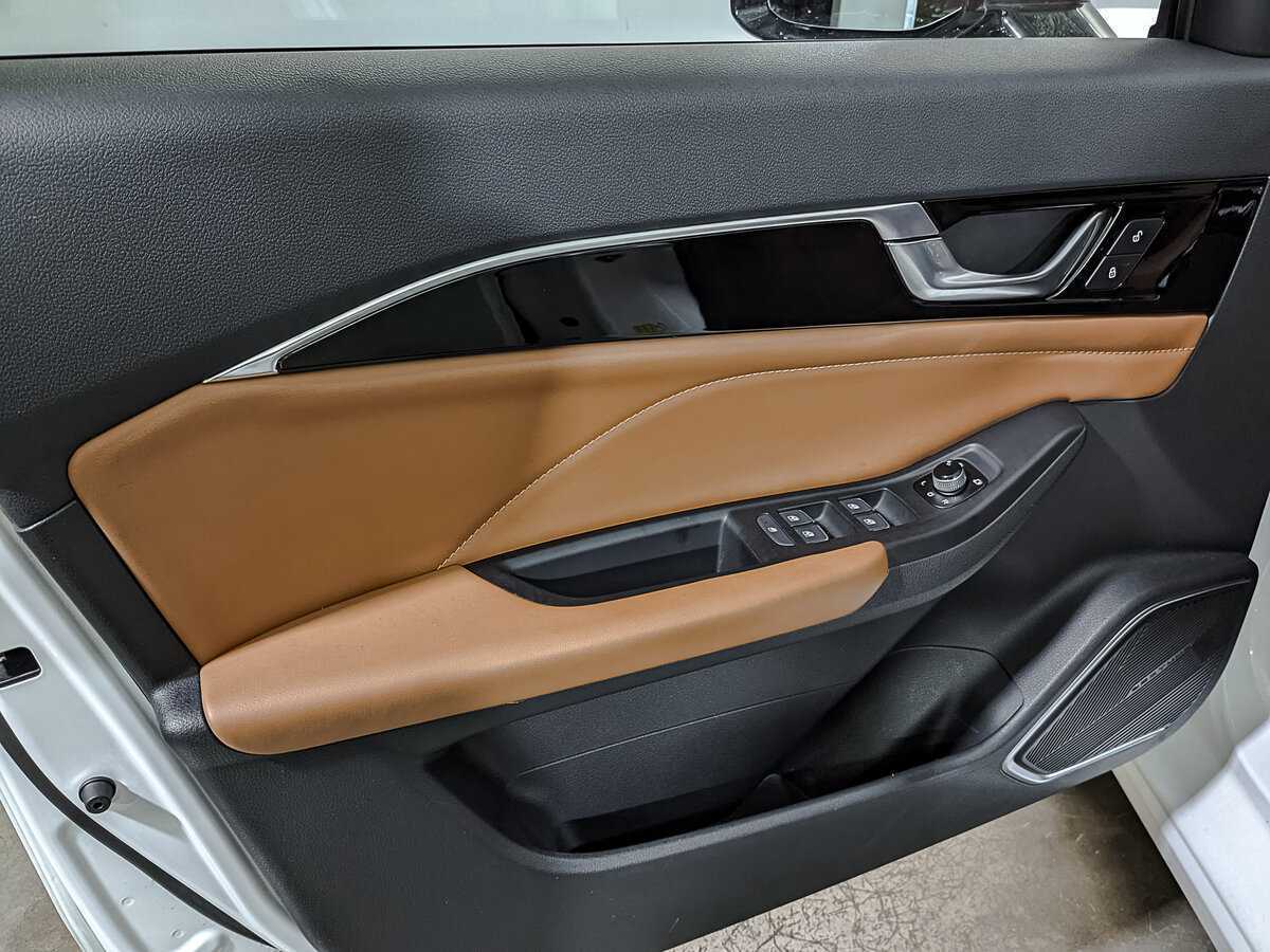 Б/У ФАВ Бестюн Б70 2023 года. Фото: #17