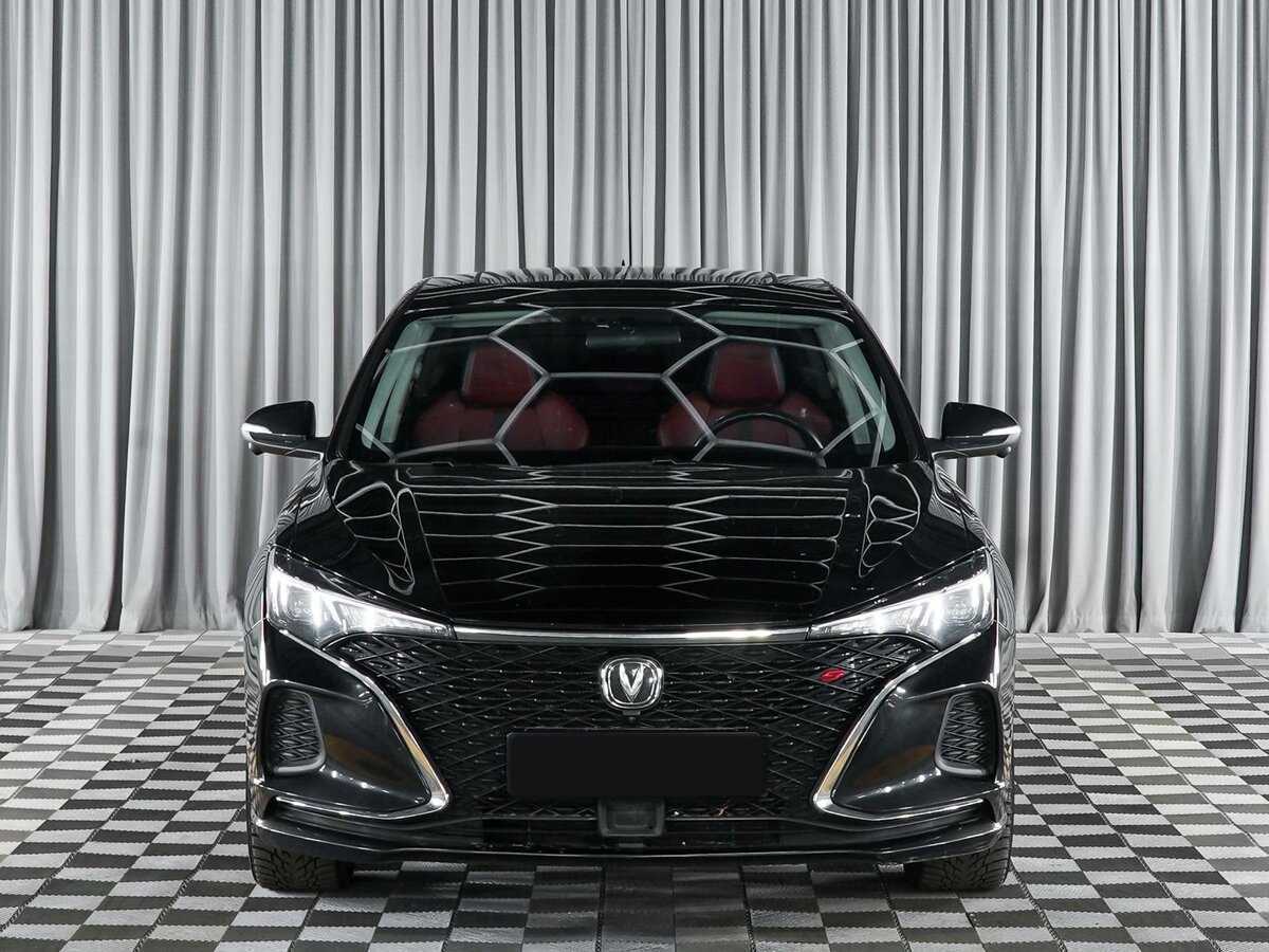 Б/У Чанган Еадо Плюс 2023 года. Фото: #2