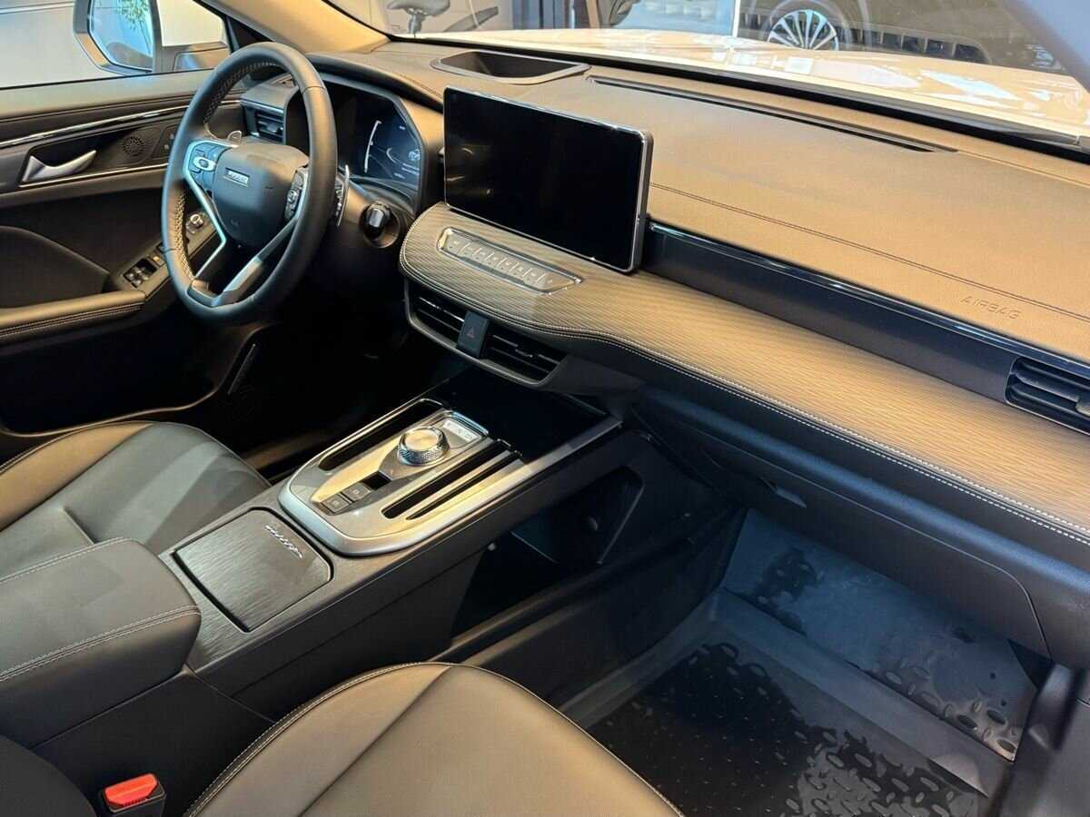 Б/У Хавал Джолион 2023 года. Фото: #13