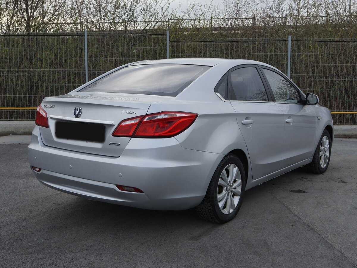 Б/У Чанган Eado 2014 года. Фото: #1