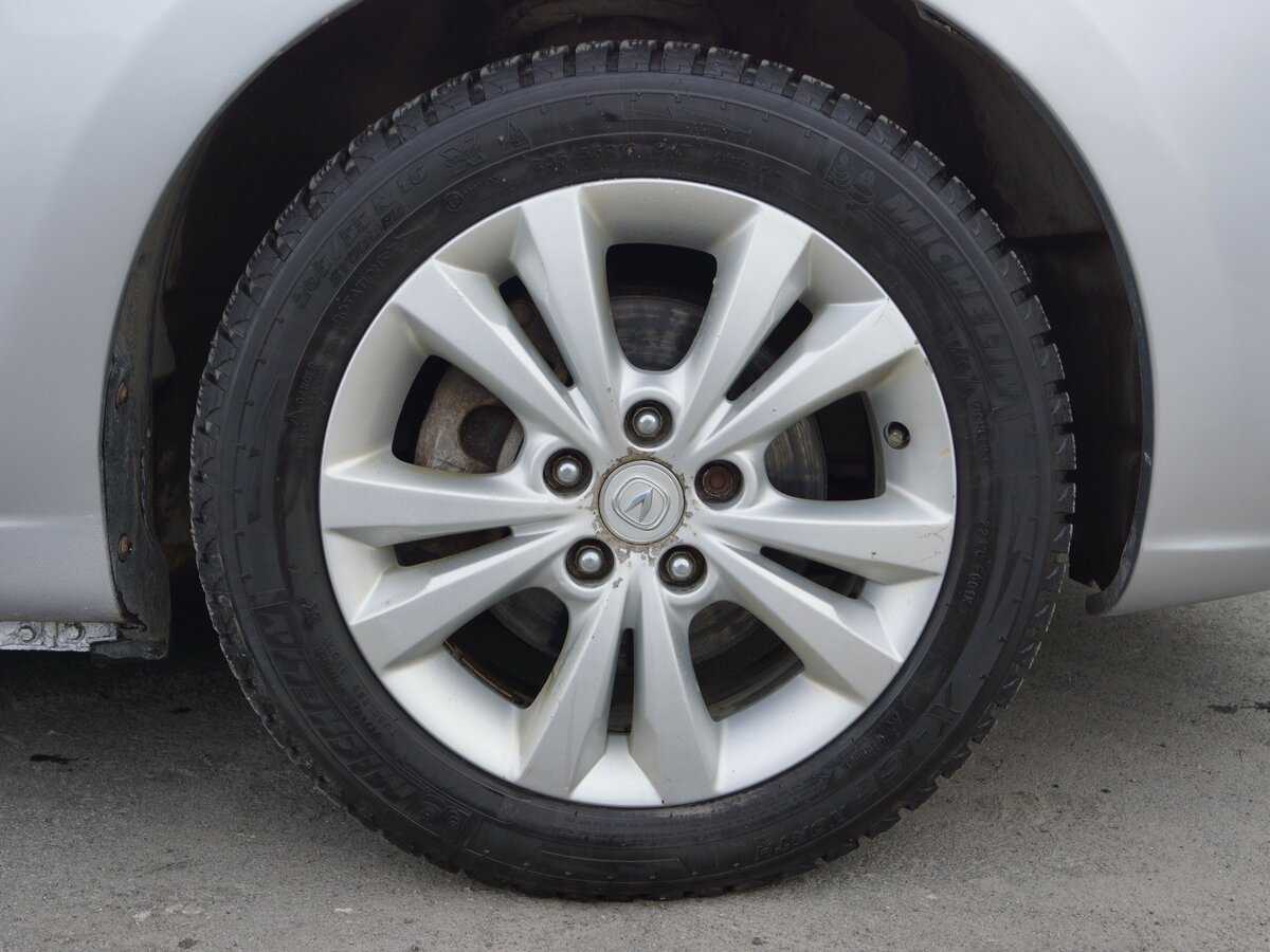 Б/У Чанган Eado 2014 года. Фото: #13