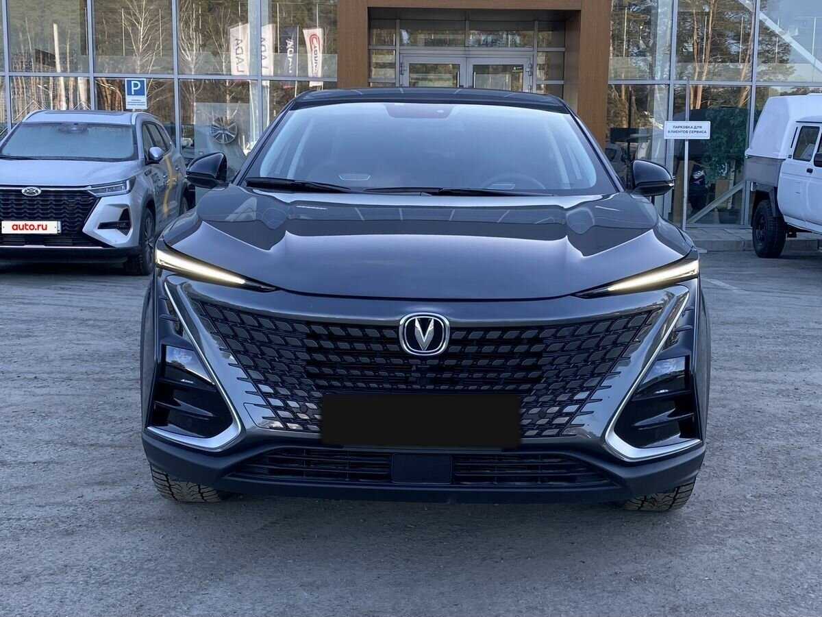 Б/У Чанган УНИ-Т 2023 года. Фото: #1