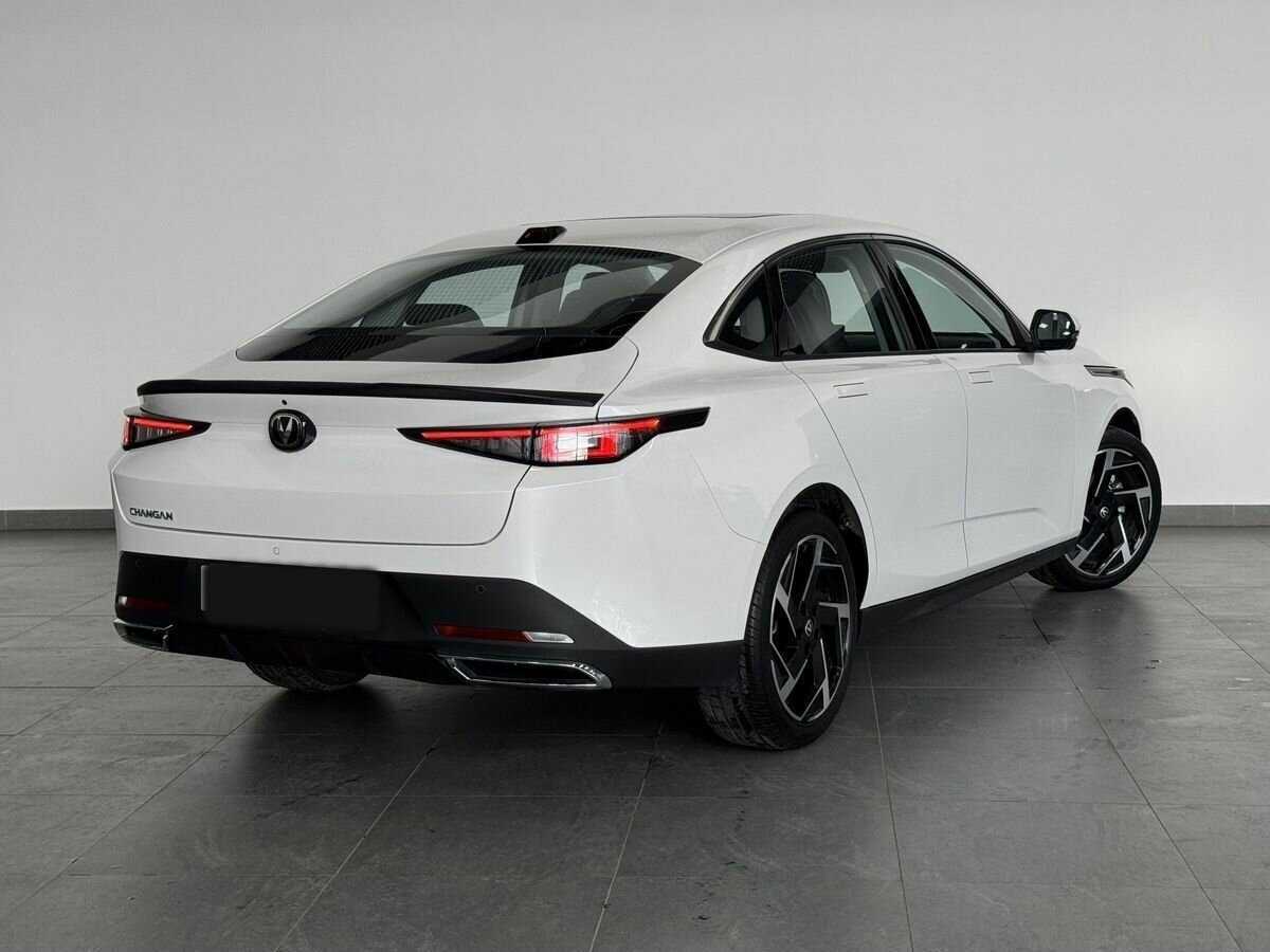 Б/У Чанган Ламур 2023 года. Фото: #5