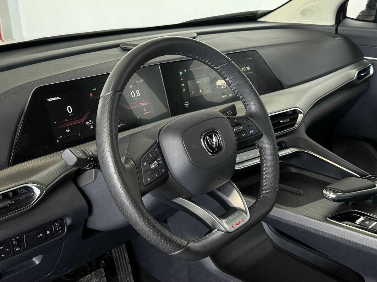 Б/У Чанган УНИ-Т 2023 года. Фото: #9