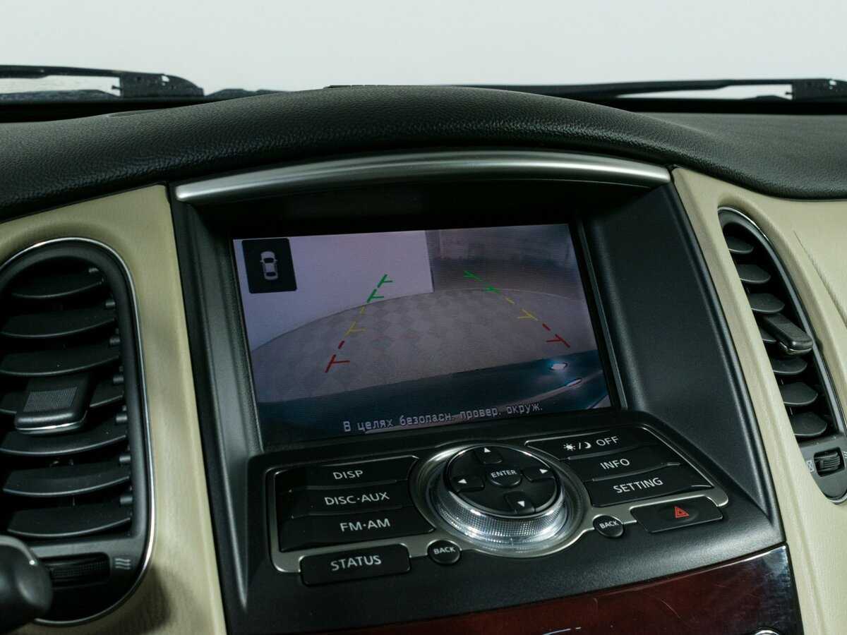 Б/У Инфинити К-Икс50 2016 года. Фото: #17