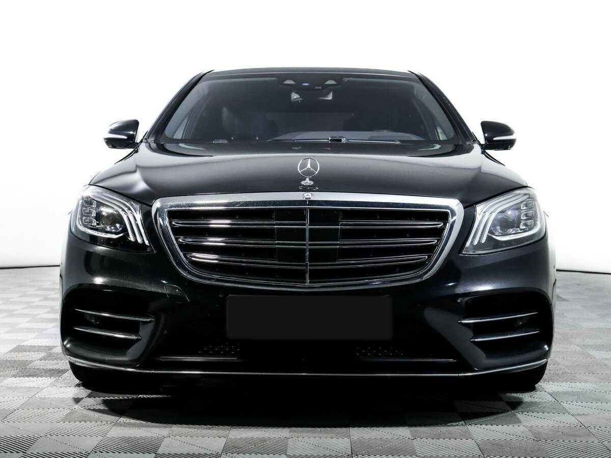 Б/У Мерседес-Бенц С-Класс 2019 года. Фото: #1