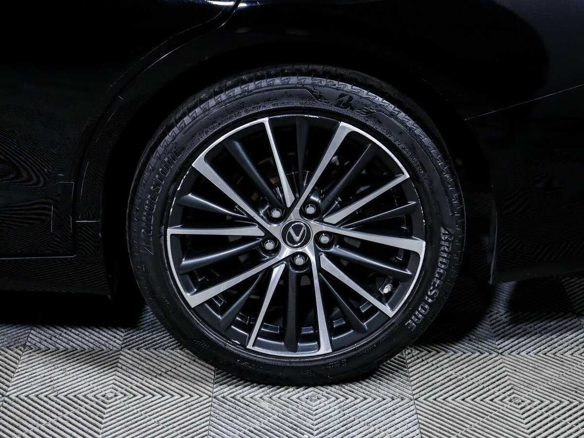 Б/У Лексус ЕС 2021 года. Фото: #14