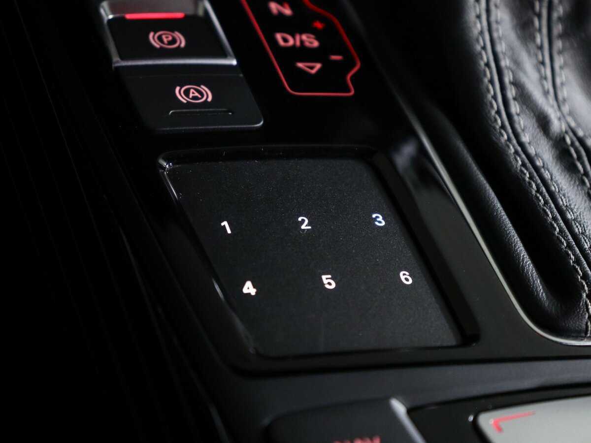 Б/У Ауди РС 7 2015 года. Фото: #28