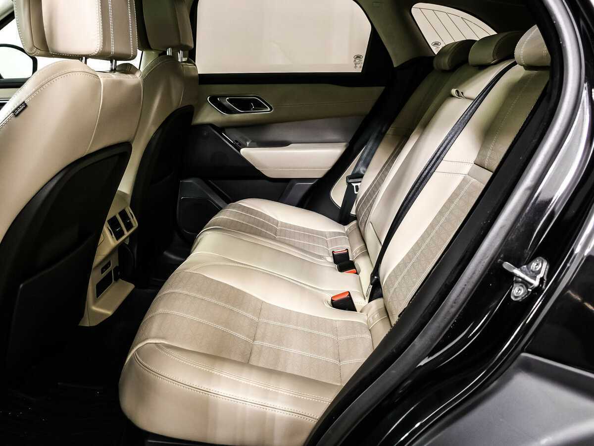 Б/У Лэнд Ровер Рэнж Ровер Велар 2020 года. Фото: #13