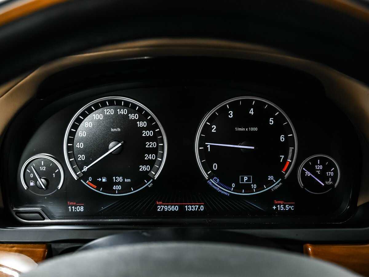 Б/У БМВ 7 серии 2014 года. Фото: #9