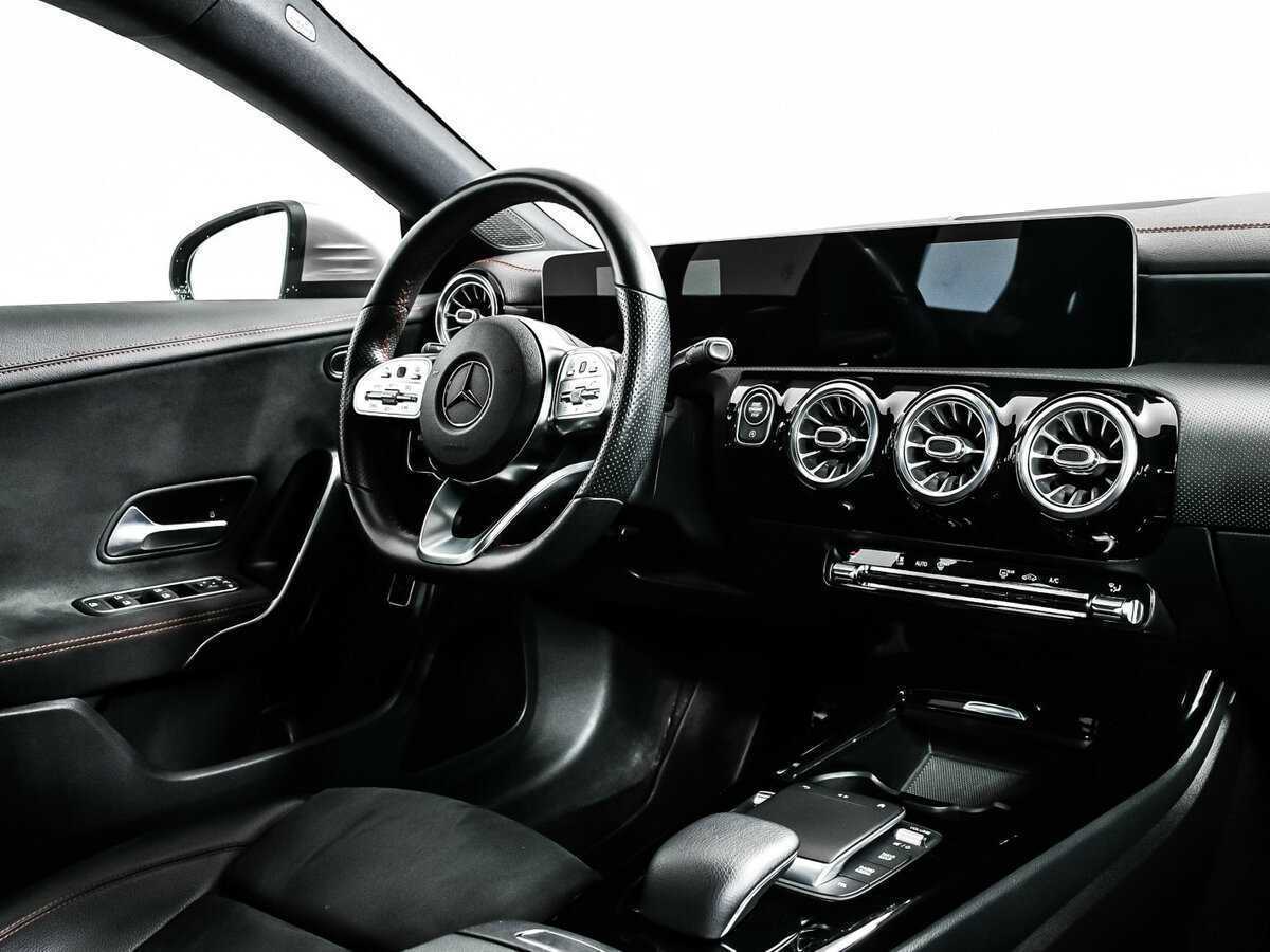 Б/У Мерседес-Бенц КЛА 2020 года. Фото: #8