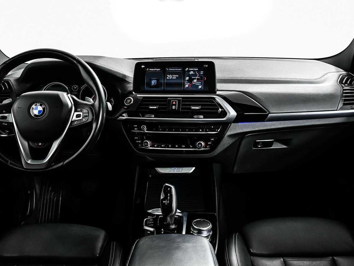 Б/У БМВ Икс3 2018 года. Фото: #10