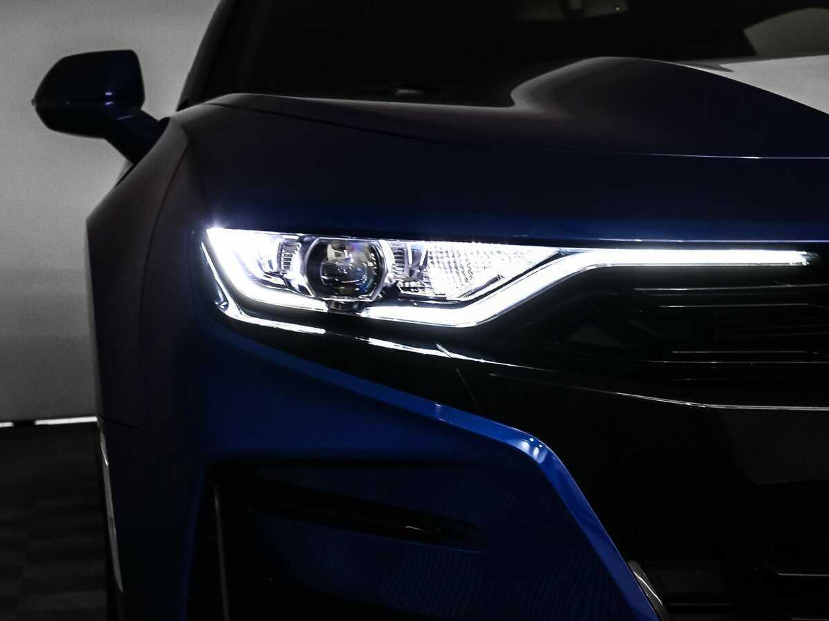 Б/У Шевроле Камаро 2018 года. Фото: #18