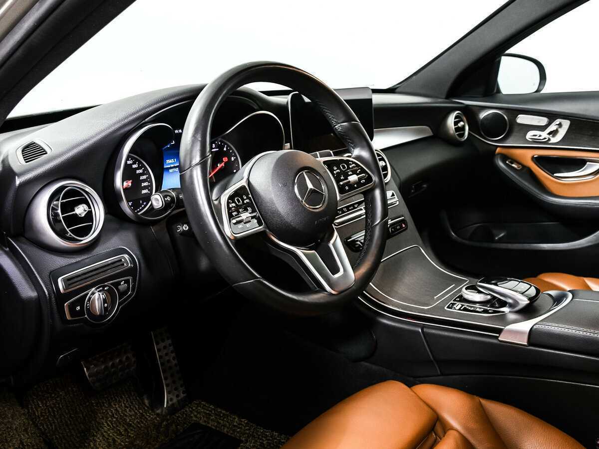 Б/У Мерседес-Бенц Ц-Класс 2018 года. Фото: #11