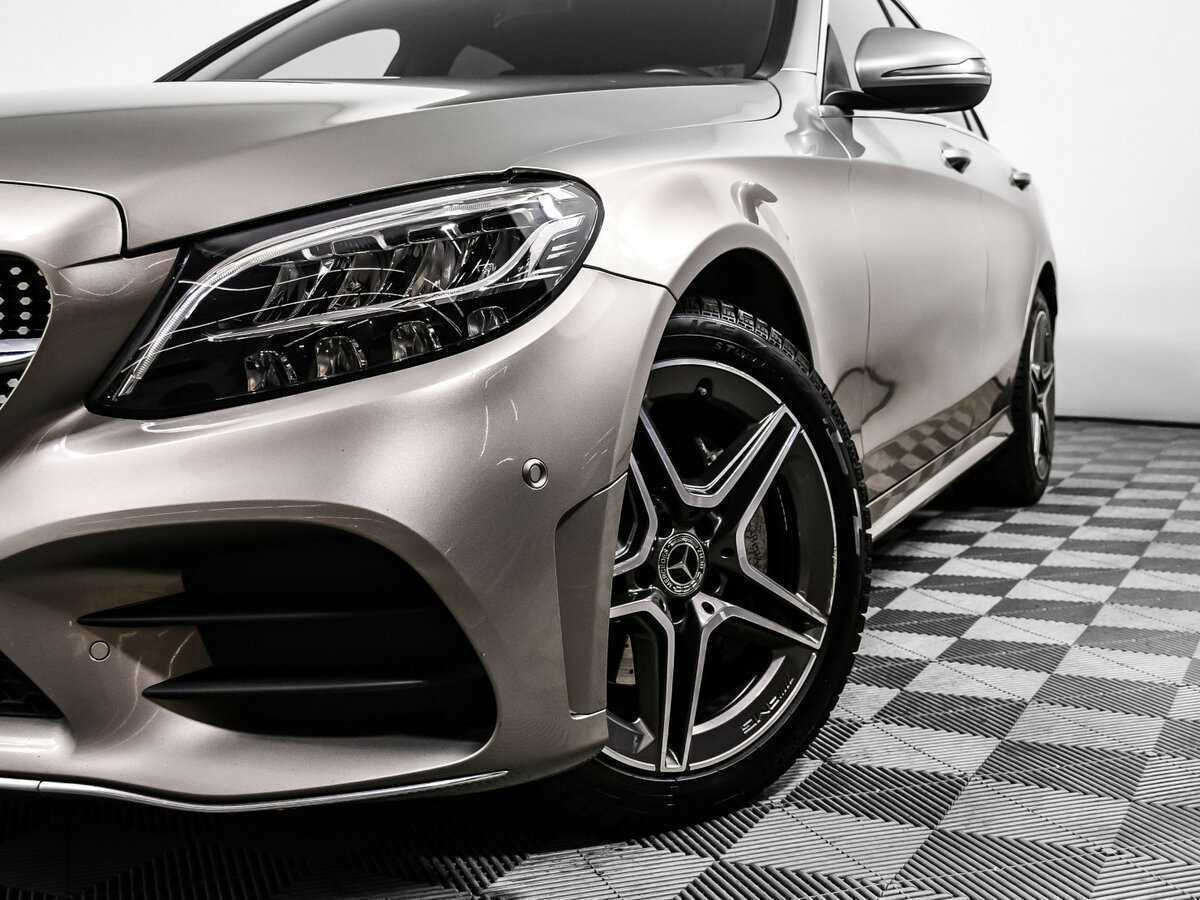 Б/У Мерседес-Бенц Ц-Класс 2018 года. Фото: #13