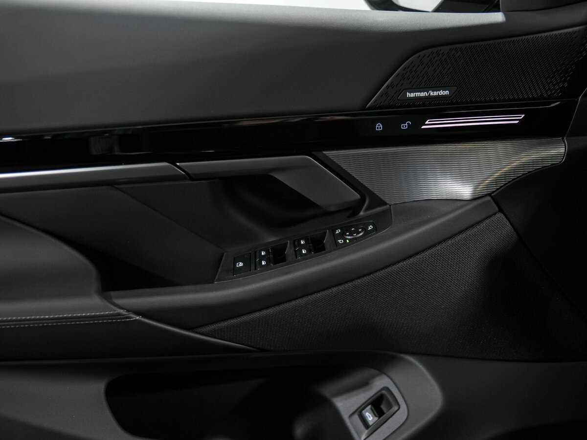 Б/У БМВ 5 серии 2024 года. Фото: #13