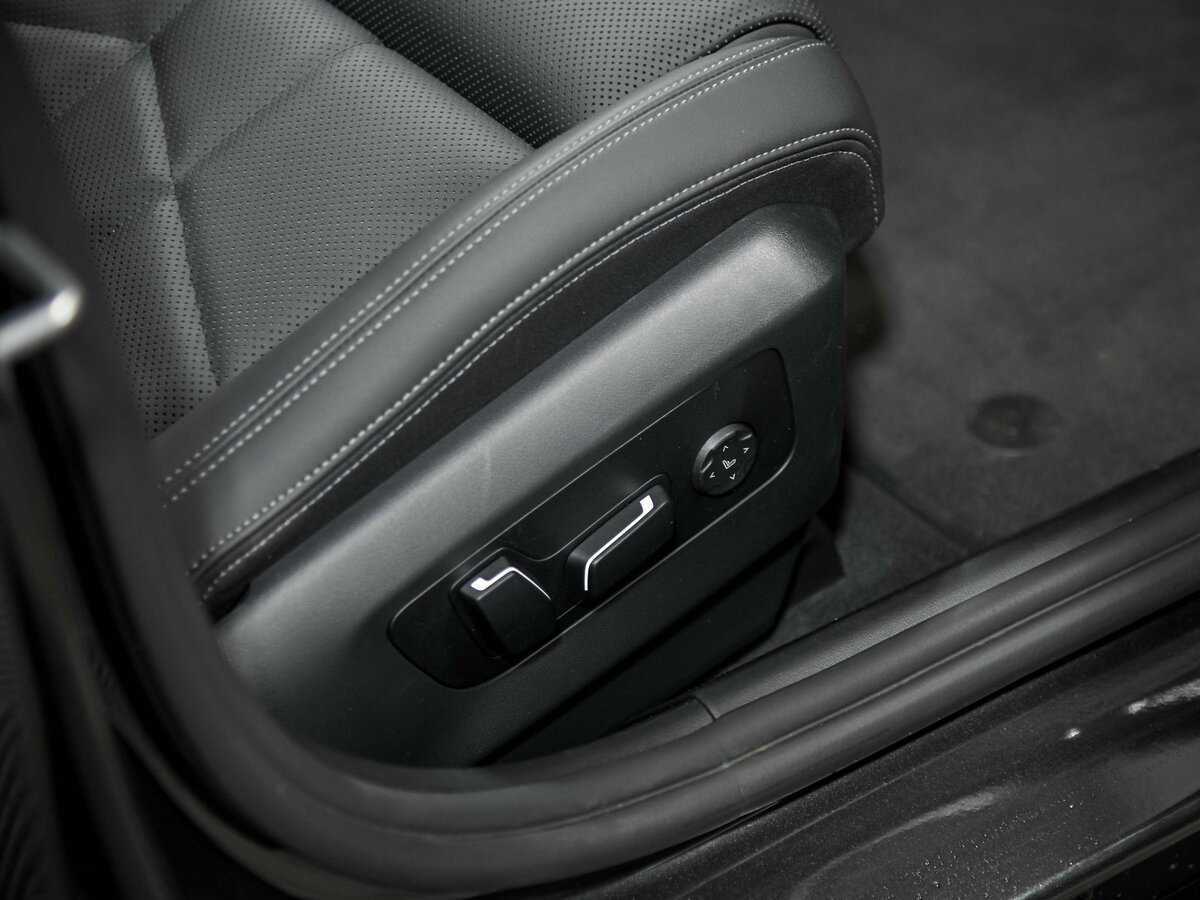 Б/У БМВ 5 серии 2024 года. Фото: #18