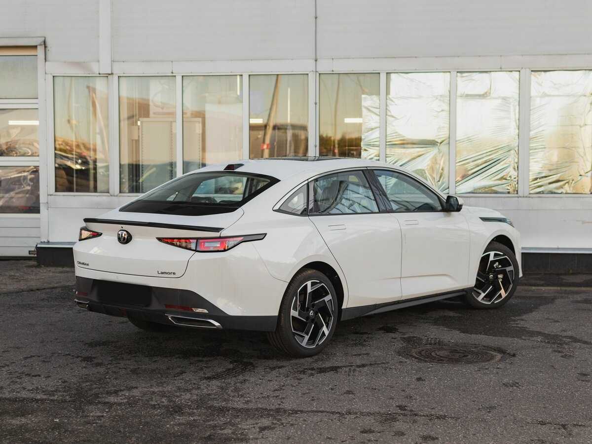 Б/У Чанган Ламур 2023 года. Фото: #2