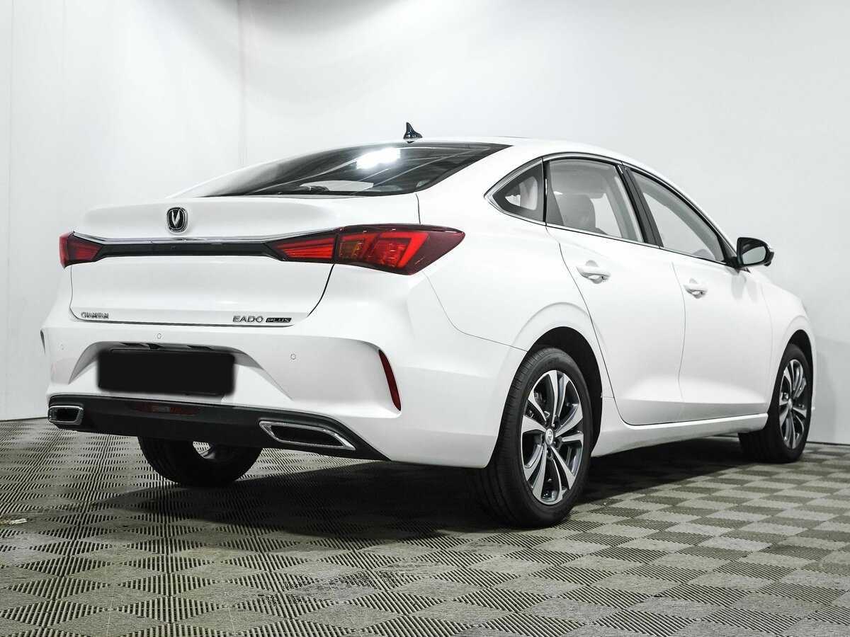 Б/У Чанган Еадо Плюс 2024 года. Фото: #3