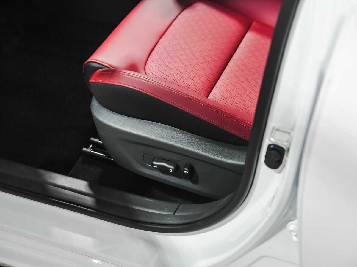 Б/У Чанган Еадо Плюс 2024 года. Фото: #15