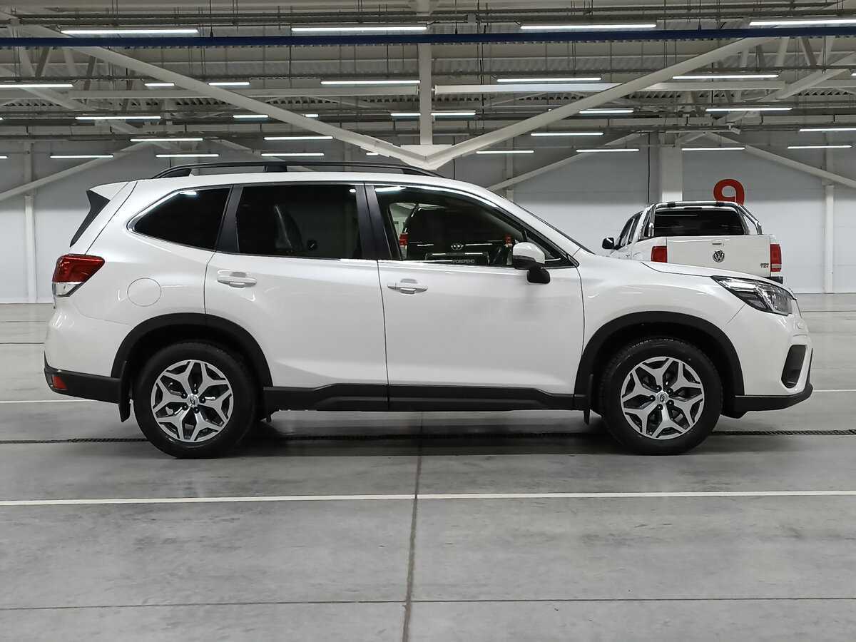 Б/У Субару Форестер 2019 года. Фото: #3