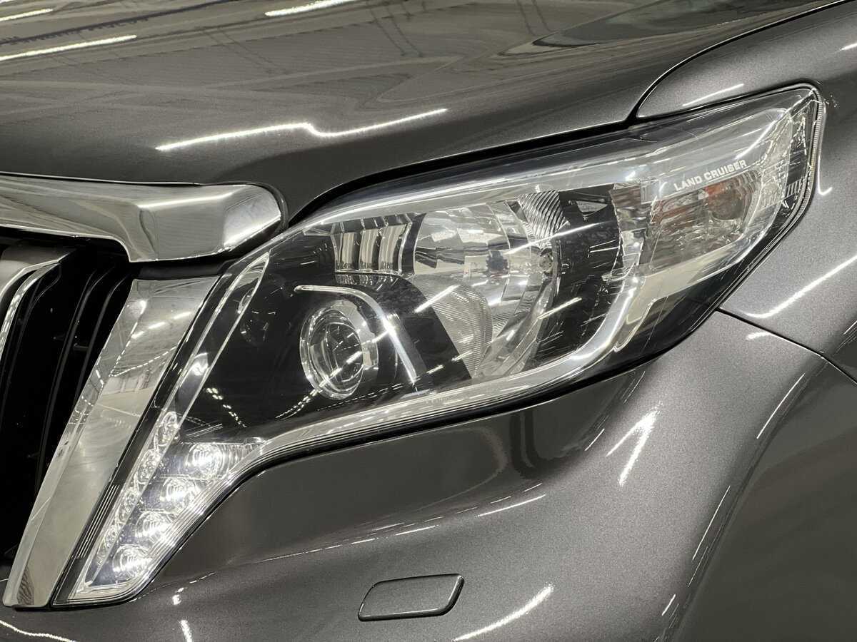 Б/У Тойота Лэнд Крузер Прадо 2014 года. Фото: #16