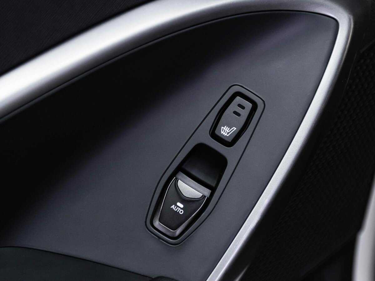 Б/У Хендай Санта Фе 2018 года. Фото: #19