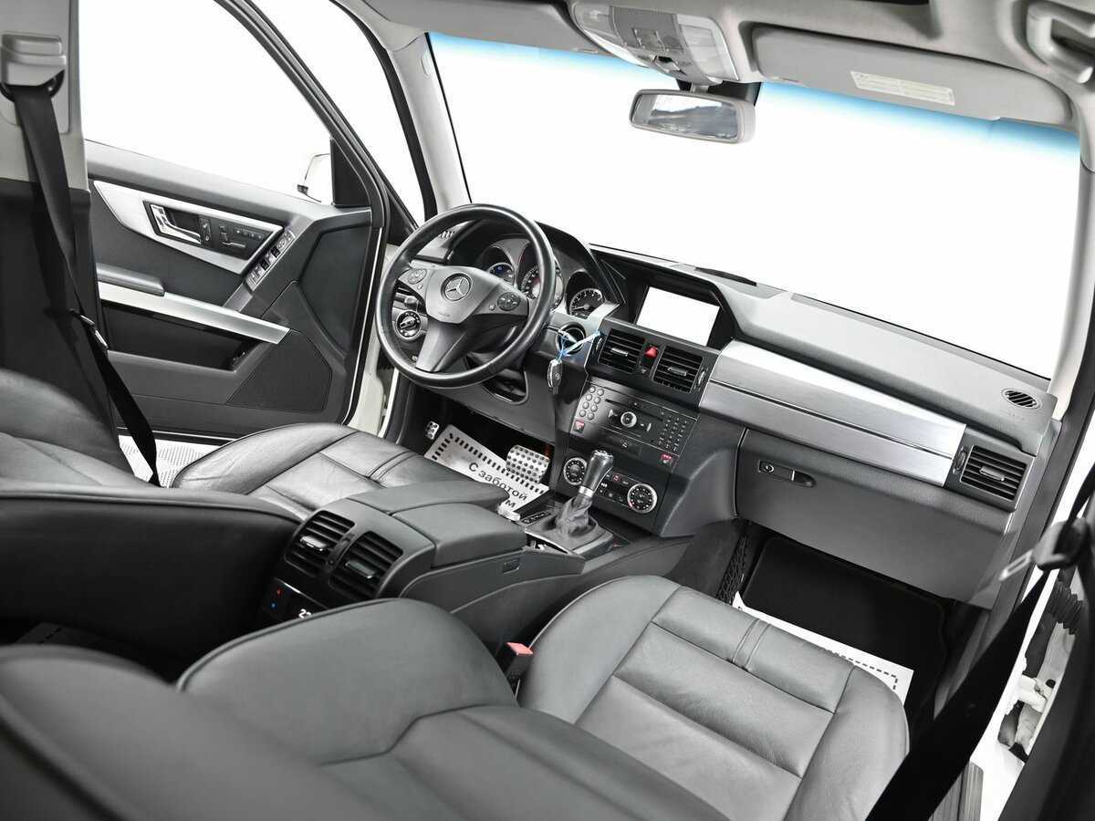 Б/У Мерседес-Бенц ГЛК-Класс 2009 года. Фото: #9