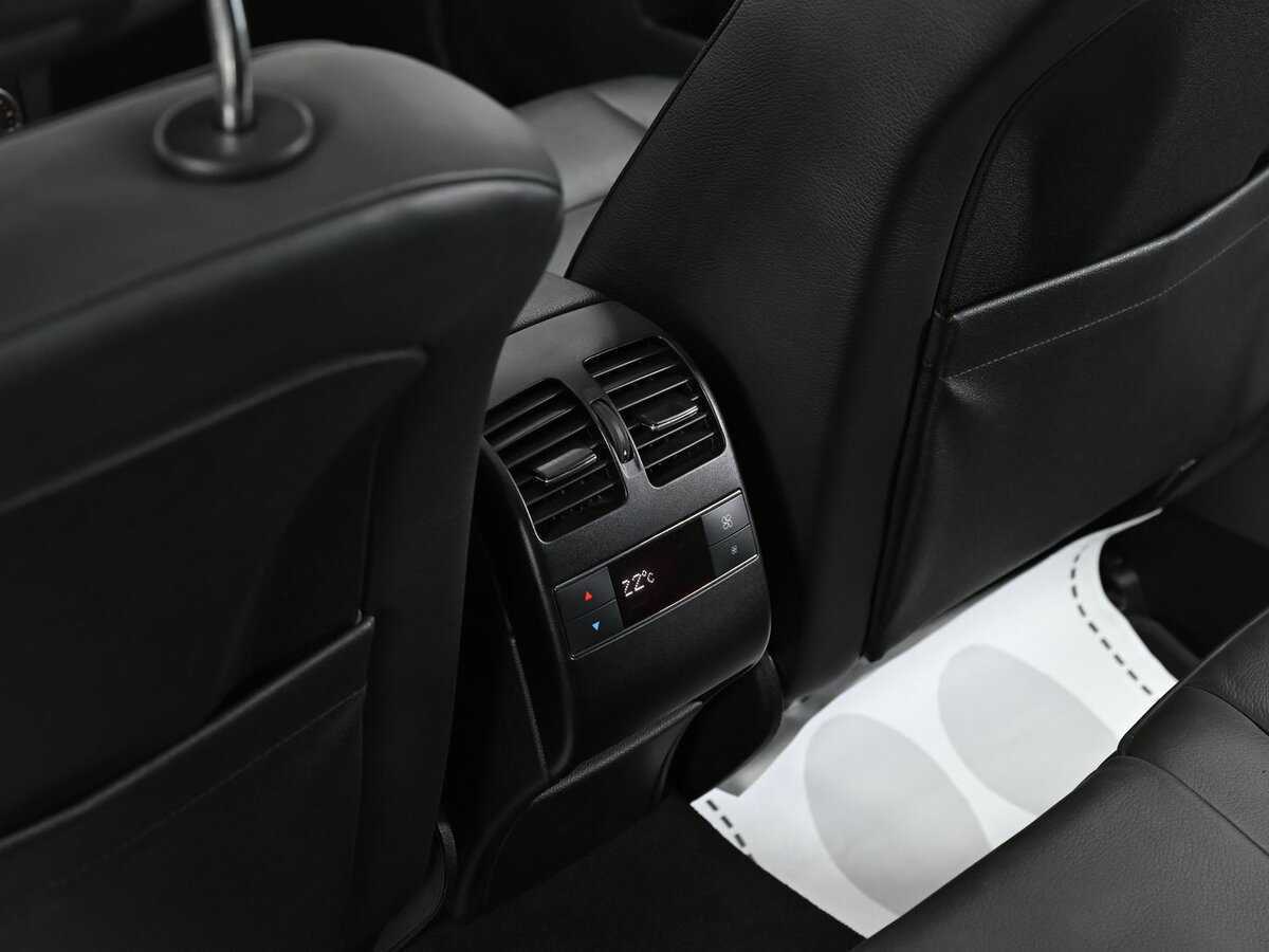 Б/У Мерседес-Бенц ГЛК-Класс 2009 года. Фото: #15