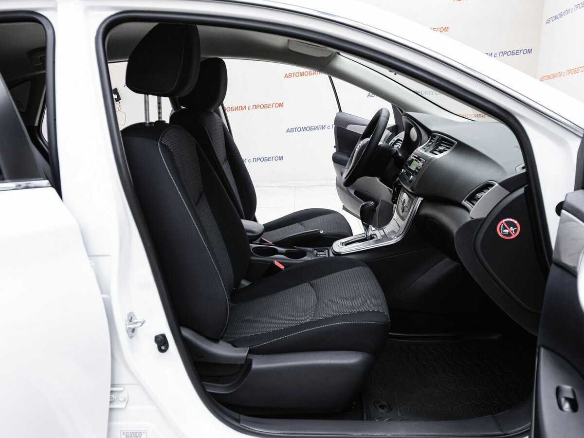 Б/У Ниссан Сентра 2016 года. Фото: #14