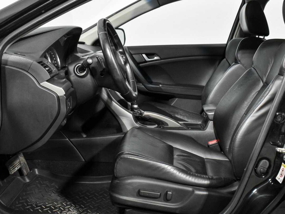 Б/У Хонда Аккорд 2008 года. Фото: #8