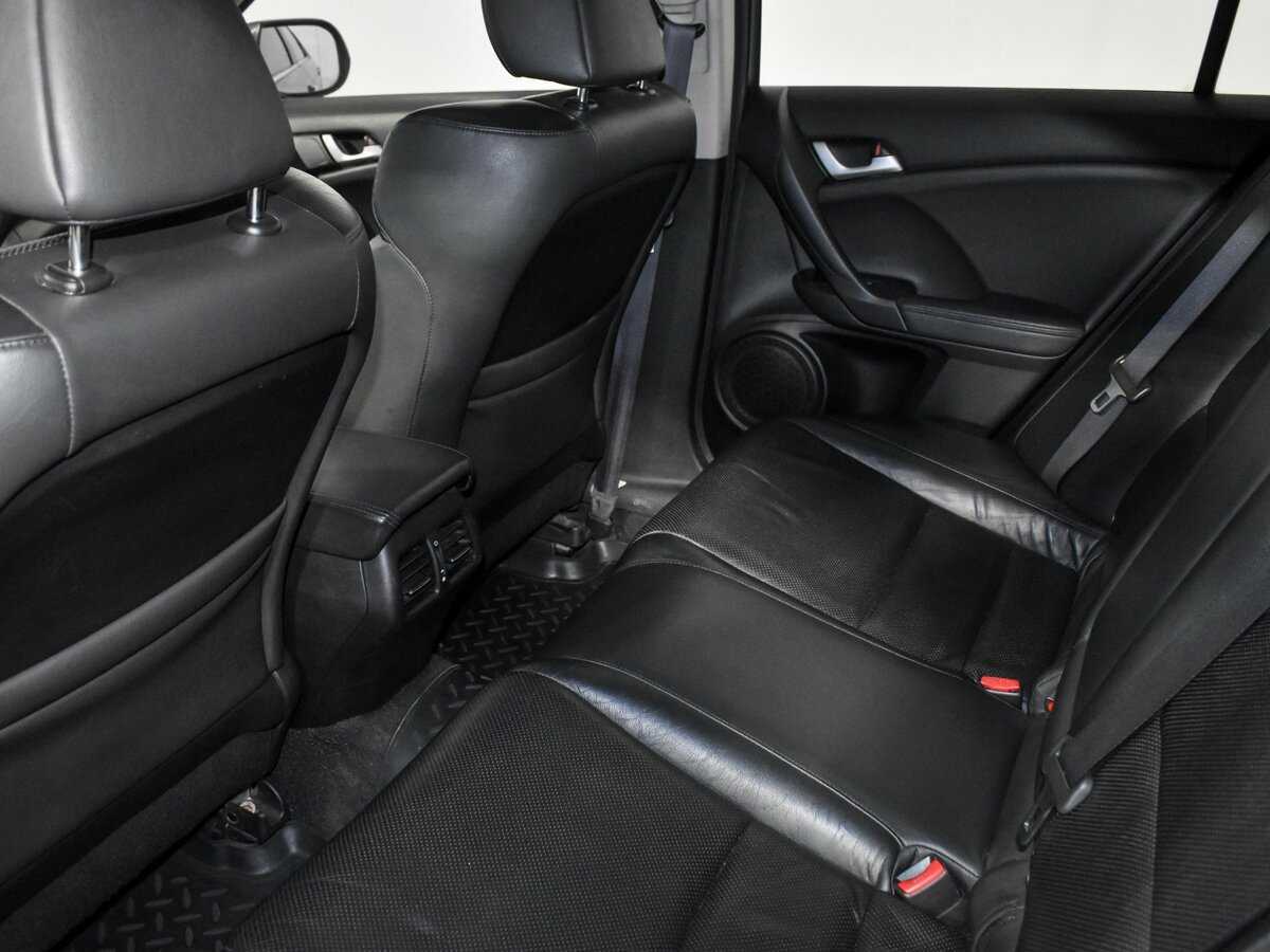 Б/У Хонда Аккорд 2008 года. Фото: #9