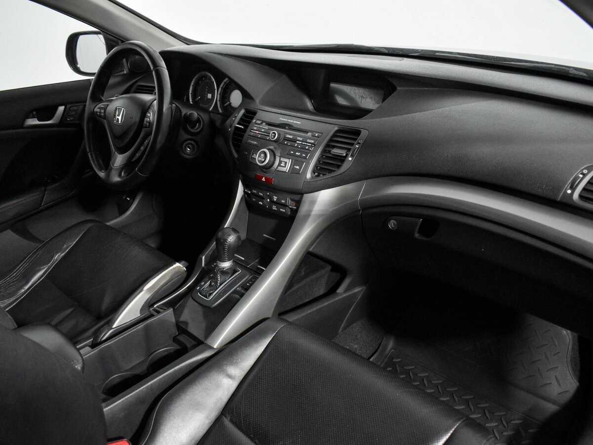 Б/У Хонда Аккорд 2008 года. Фото: #11