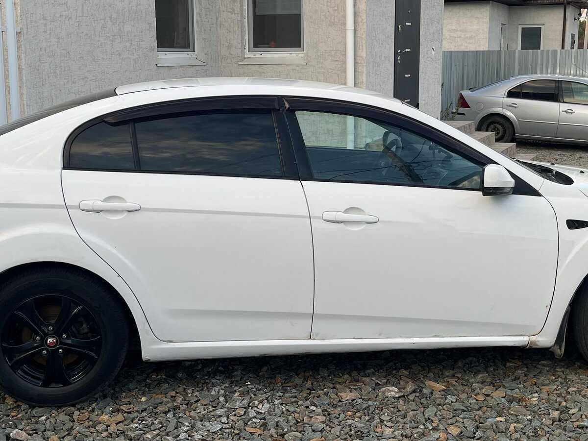 Б/У ФАВ Besturn B50 2012 года. Фото: #3