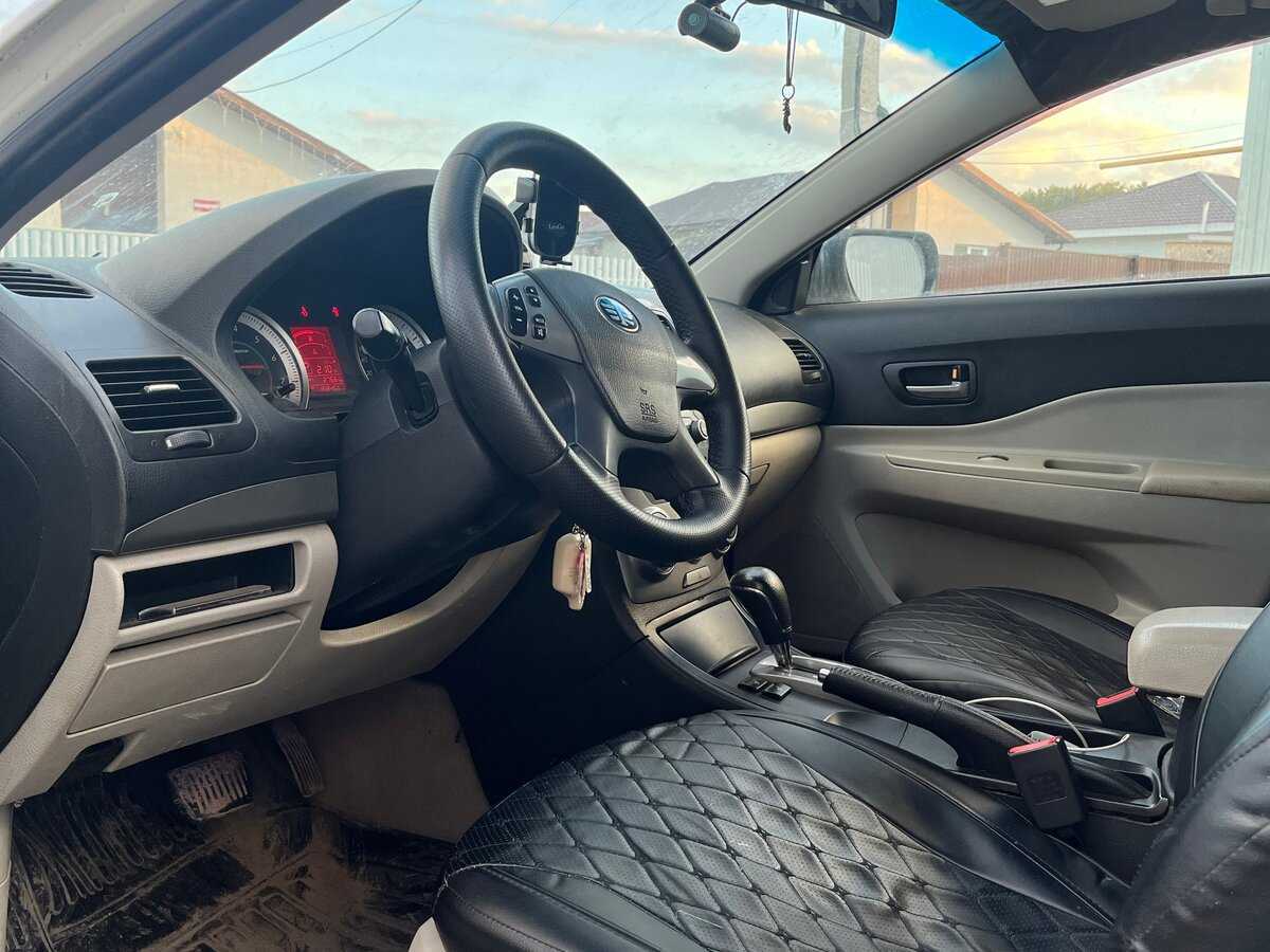 Б/У ФАВ Besturn B50 2012 года. Фото: #4