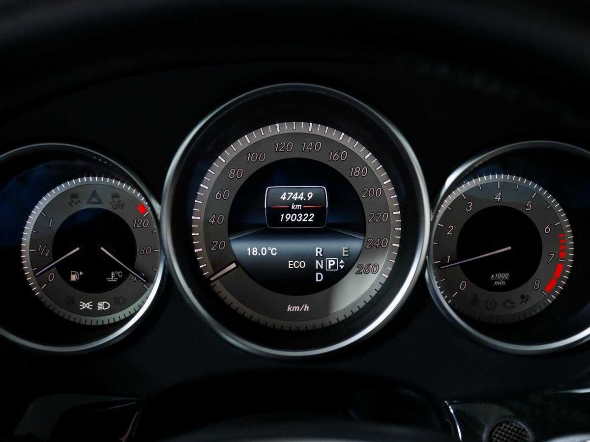 Б/У Мерседес-Бенц ЦЛС 2016 года. Фото: #10