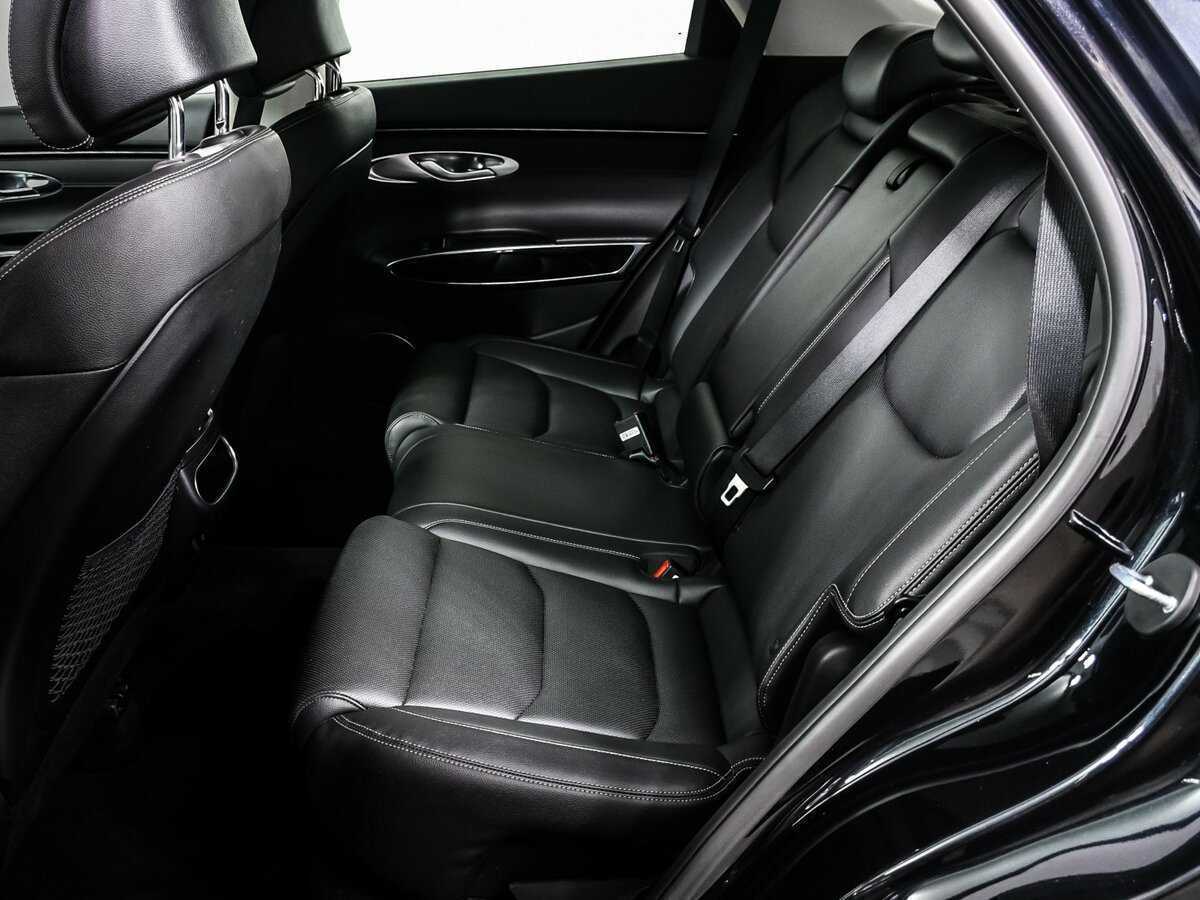 Б/У Генезис ГВ70 2021 года. Фото: #12